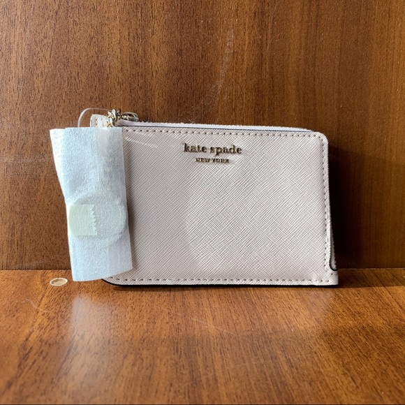 kate spade Handbags - Kate Spade Medium L-Zip Card Holder